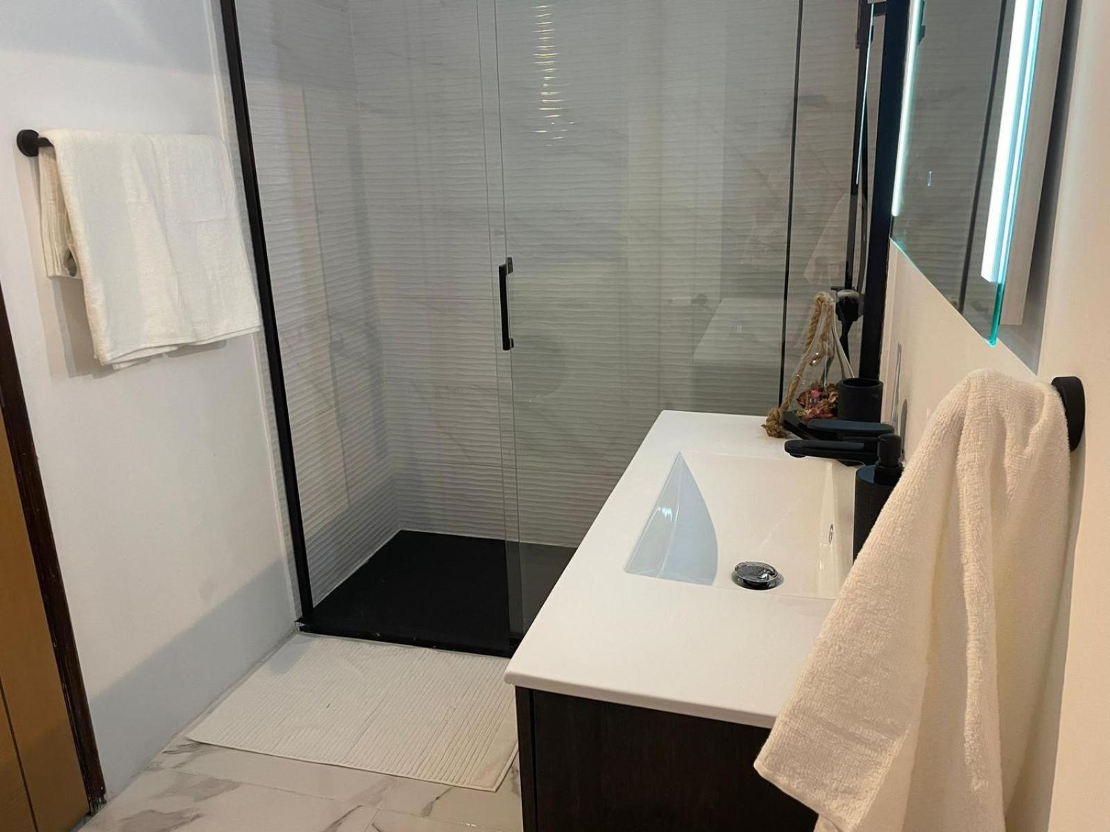 Ocean View Getaway Apartment อัลบูเฟรา ภายนอก รูปภาพ