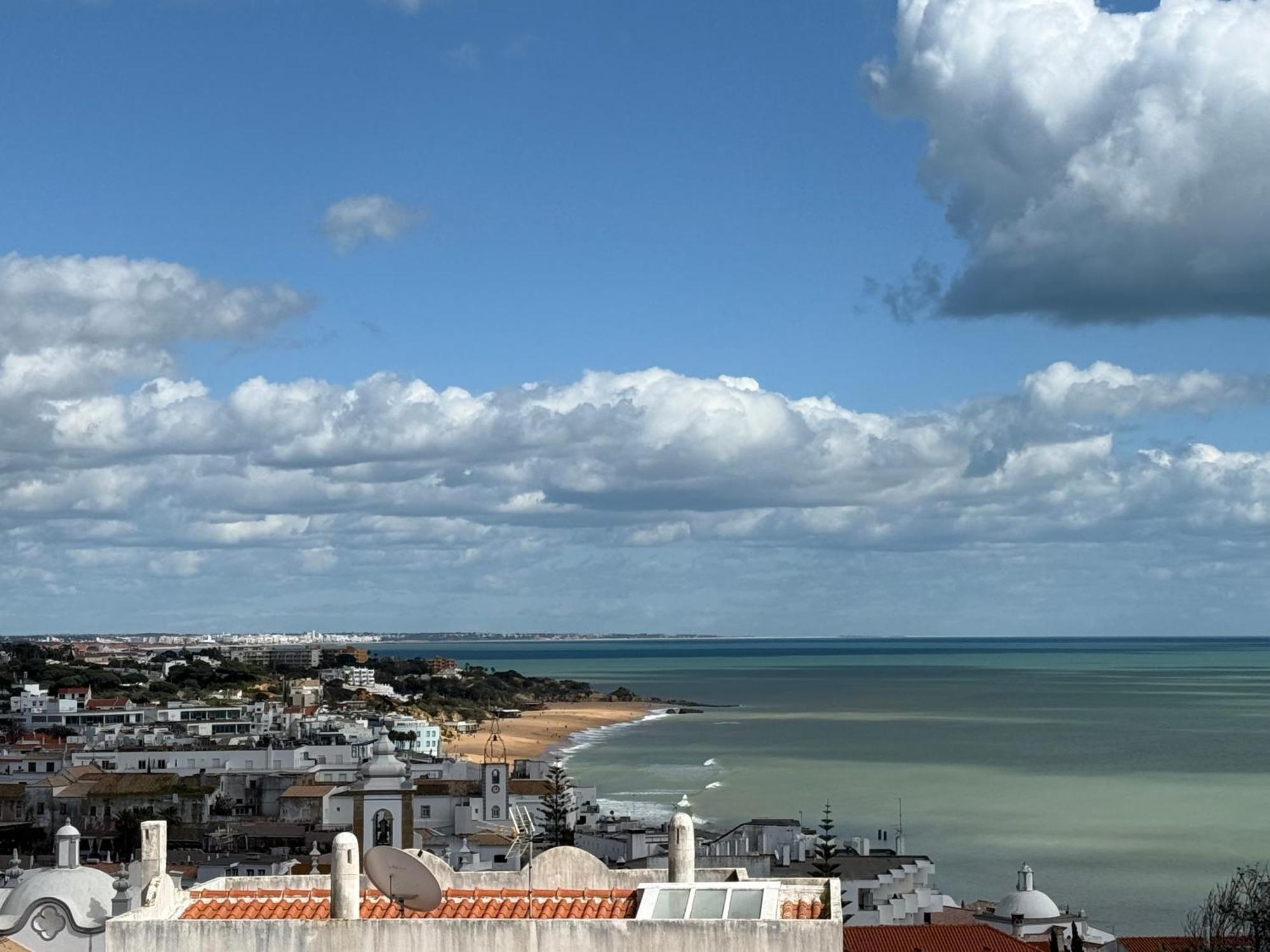 Ocean View Getaway Apartment อัลบูเฟรา ภายนอก รูปภาพ